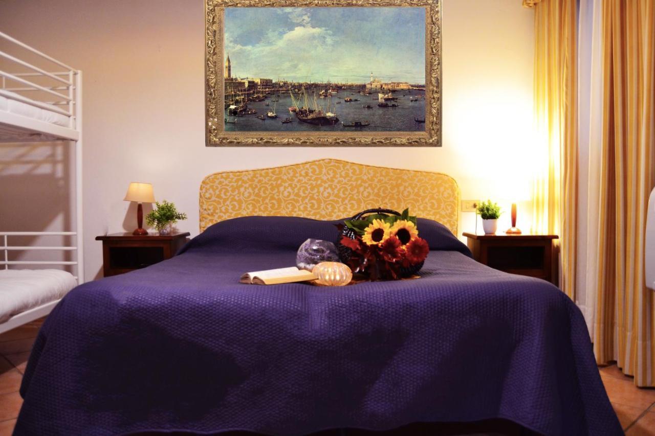 Art Dreams Apartment Teatro Italia Venedig Exteriör bild